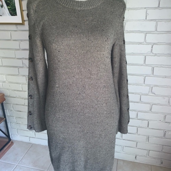 NWT Madewell Donegal Button-Sleeve Sweater Dress in Olive Green Size XXS - Picture 3 of 9